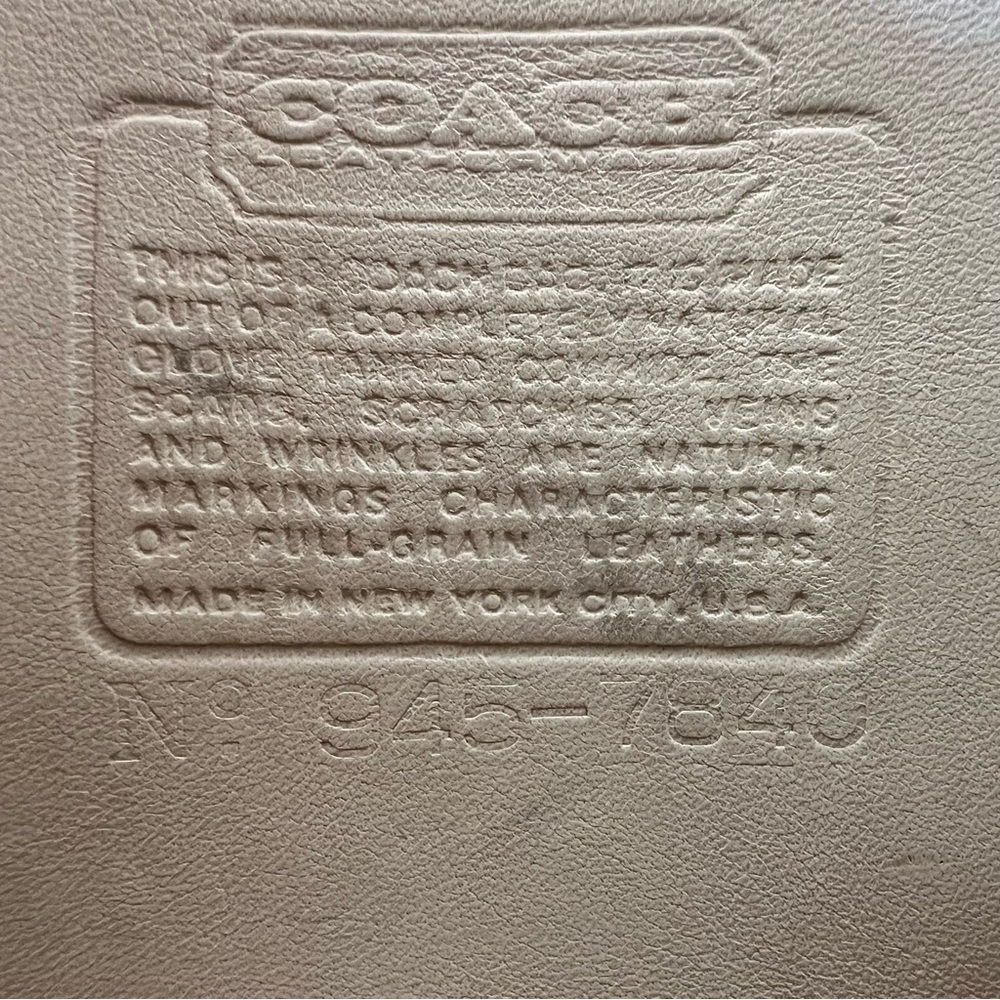 Coach Collegiate Bag #9815 in Bone color Made in USA - Picture 10 of 10